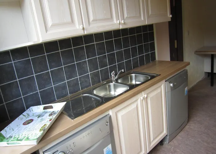 With Pool, Malmedy *