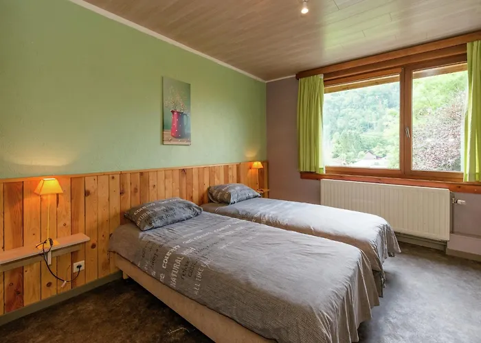 Сasa de vacaciones With Pool, Malmedy *