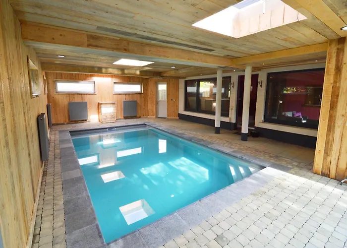 Сasa de vacaciones With Pool, Malmedy Beverce