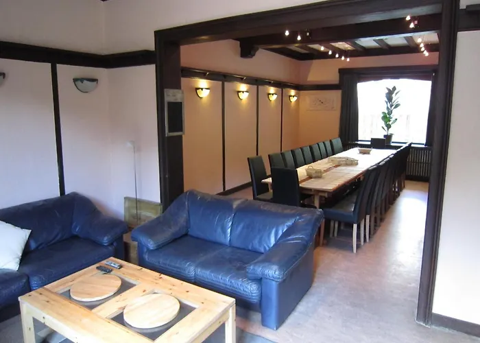 With Pool, Malmedy Сasa de vacaciones