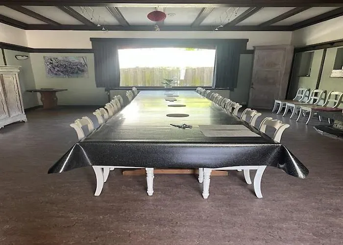 With Pool, Malmedy Beverce