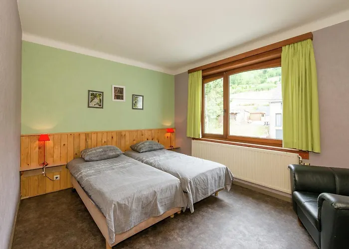 With Pool, Malmedy *