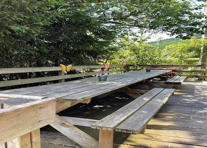 With Pool, Malmedy Сasa de vacaciones *