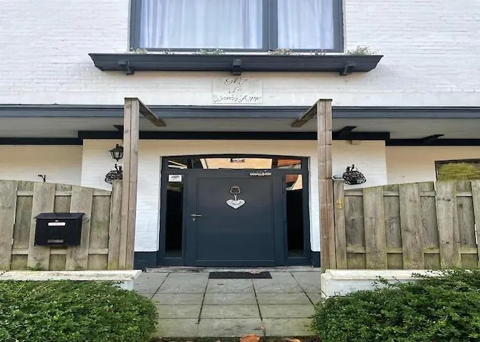 Сasa de vacaciones With Pool, Malmedy